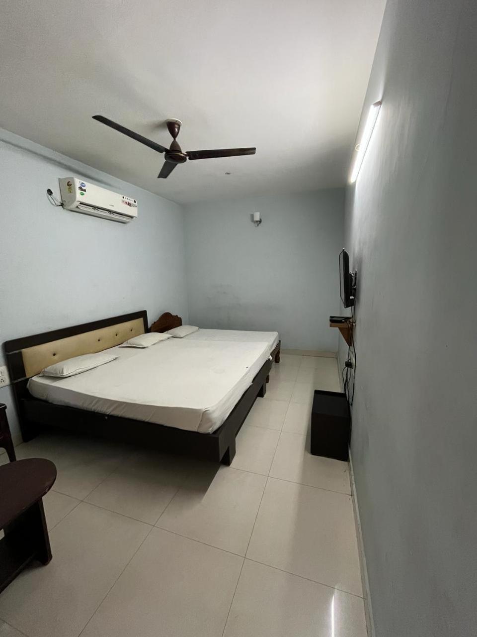 The Alp Hotel Madurai Exterior photo